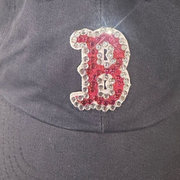 MLB Boston Red Sox Hat Fenway Park Collection Women's - Picture 5 of 14